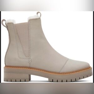 TOMS Womens Dakota Boots- NWT!